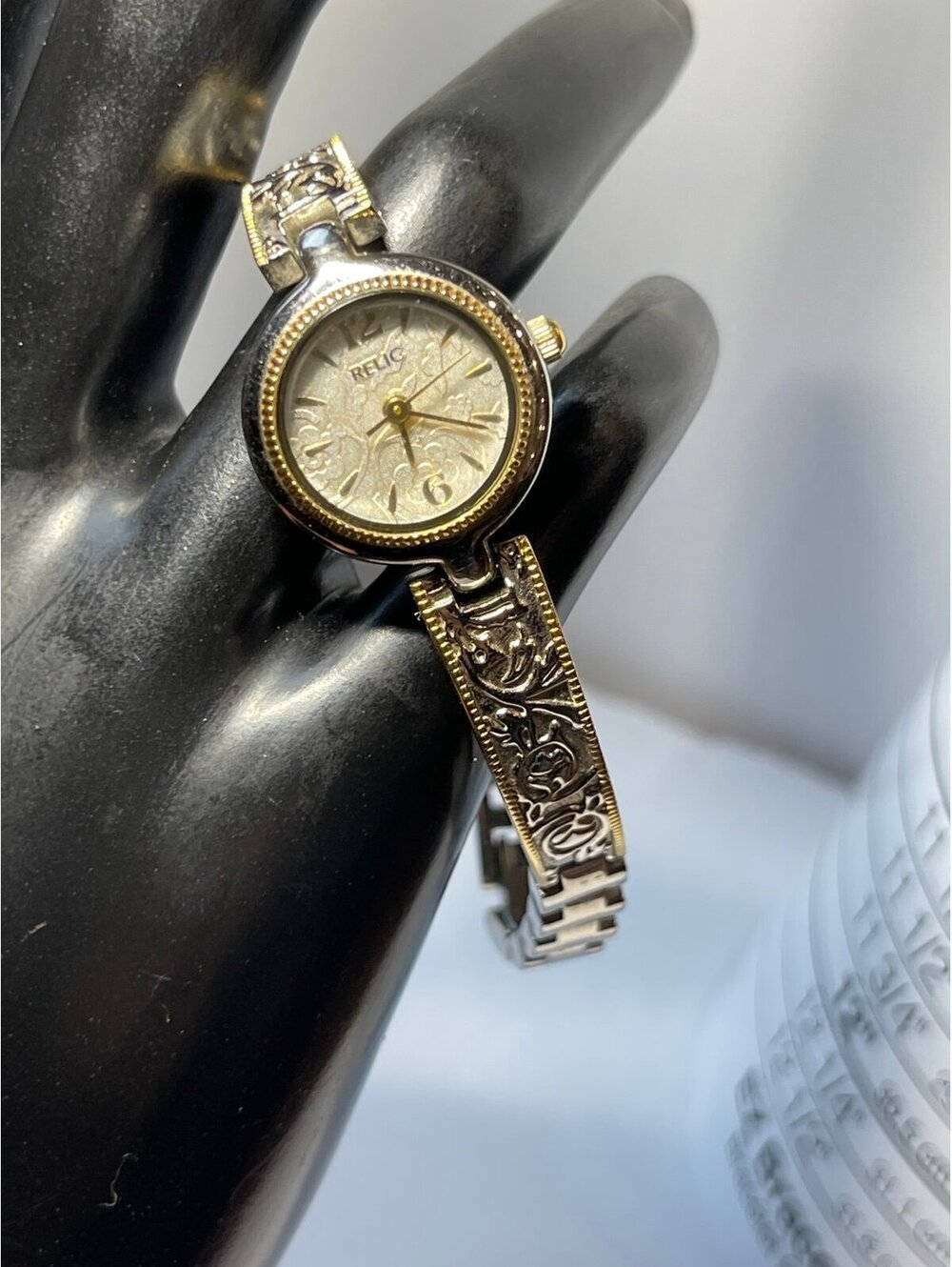 Relic by Fossil Bracelet Watch Silver Gold Tone Floral Link Watch Working